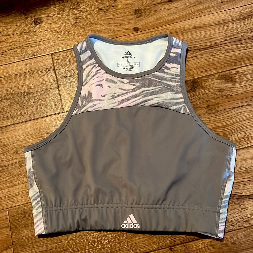 New without tags. Very soft & comfortable. Marble pink, gray, & light green